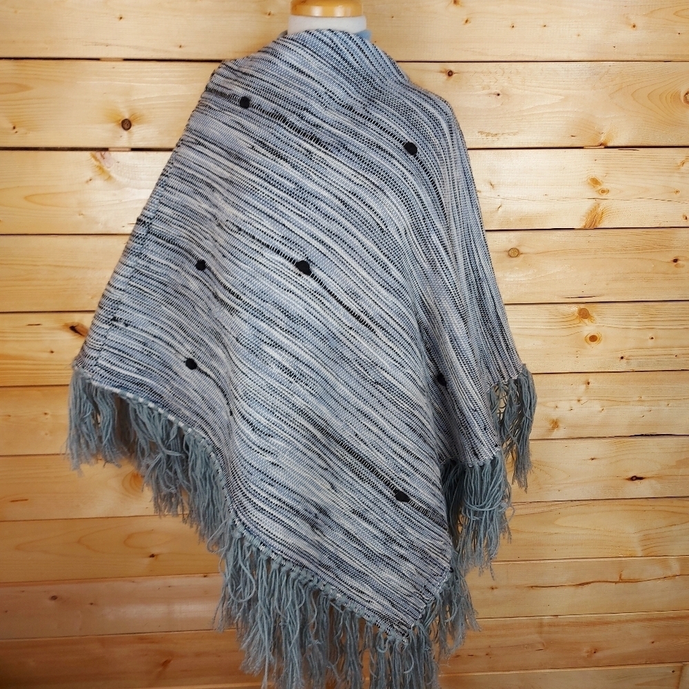 Poncho handmade hand wooven ancho boho findges Cloak with Hood Cowboy Western
